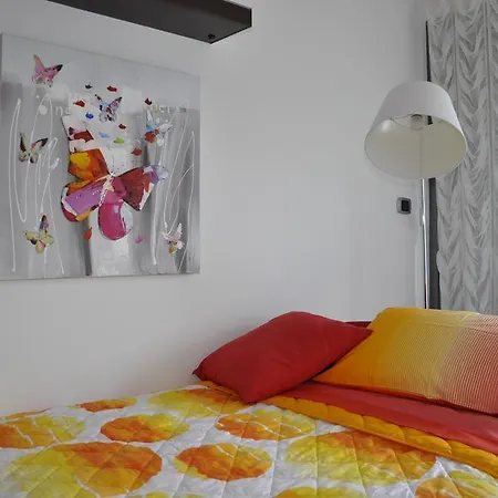 アパート Alessia Apartments-top Location And Garage Parking ロヴィニ